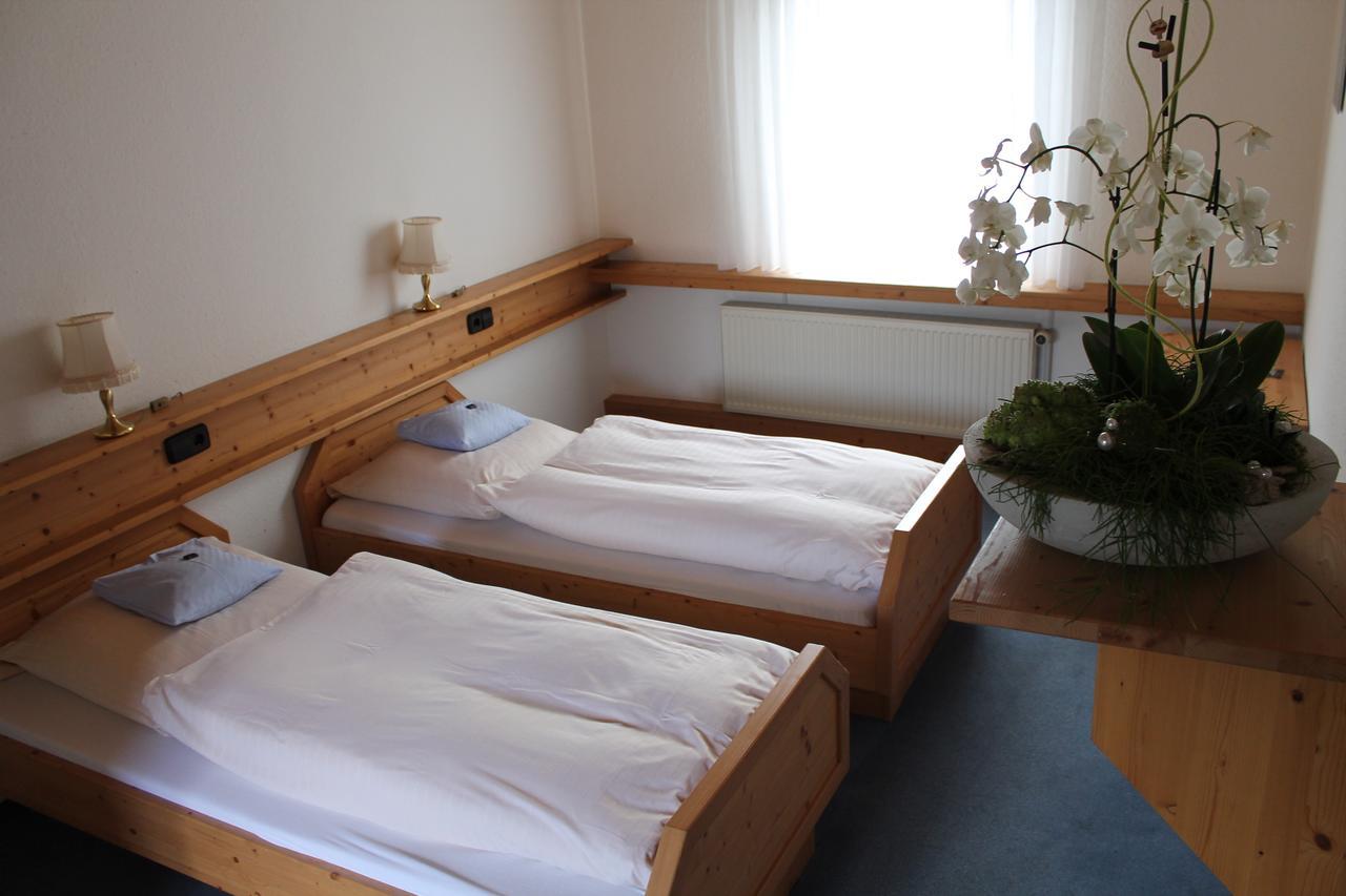 Hotel Bad Bruckhaus Gurtweil Ruang foto