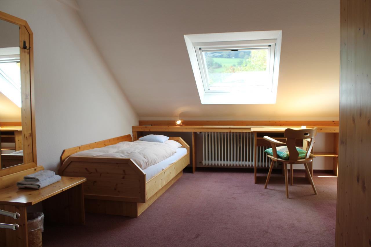 Hotel Bad Bruckhaus Gurtweil Ruang foto